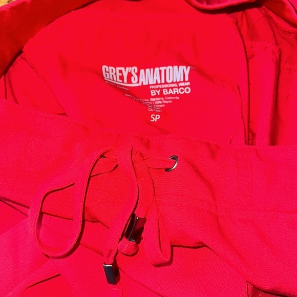 Grey’s Anatomy scrub bottoms - Picture 3 of 4